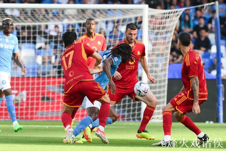 乌迪内斯vs那不勒斯：扎尼奥洛、卡巴瑟利首发，麦克托米奈、霍伊伦出战